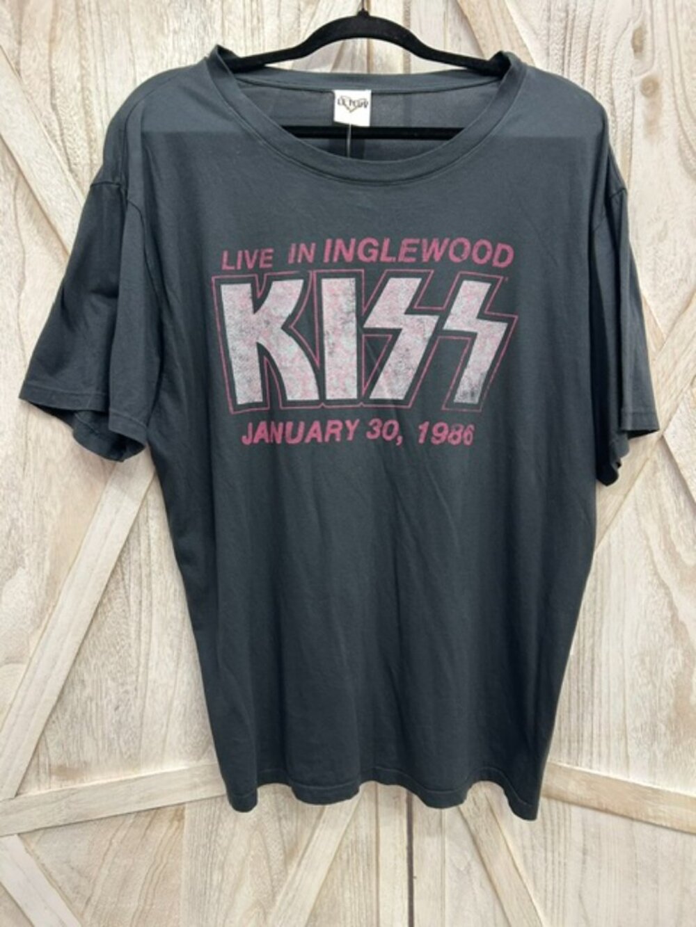 KISS Live In Inglewood 1986 Anthro Band Tee NWT Men's Large Graphic Shirt